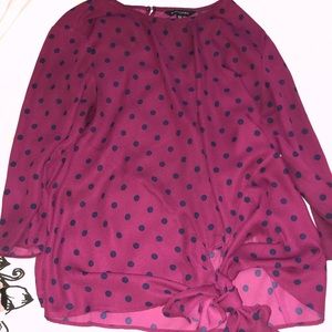Cute purple with dark purple polka dots blouse!💜